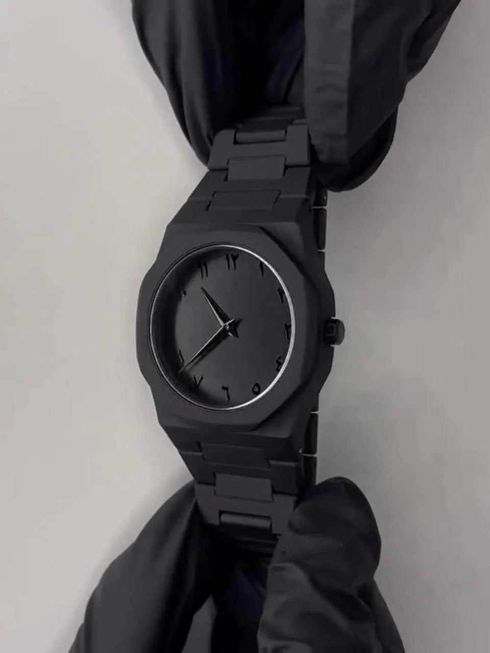 Black Aura Arabic Quartz Watch For Men