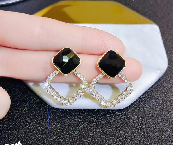 Zircon Korean Black Shiny Resin Rhombus Earings